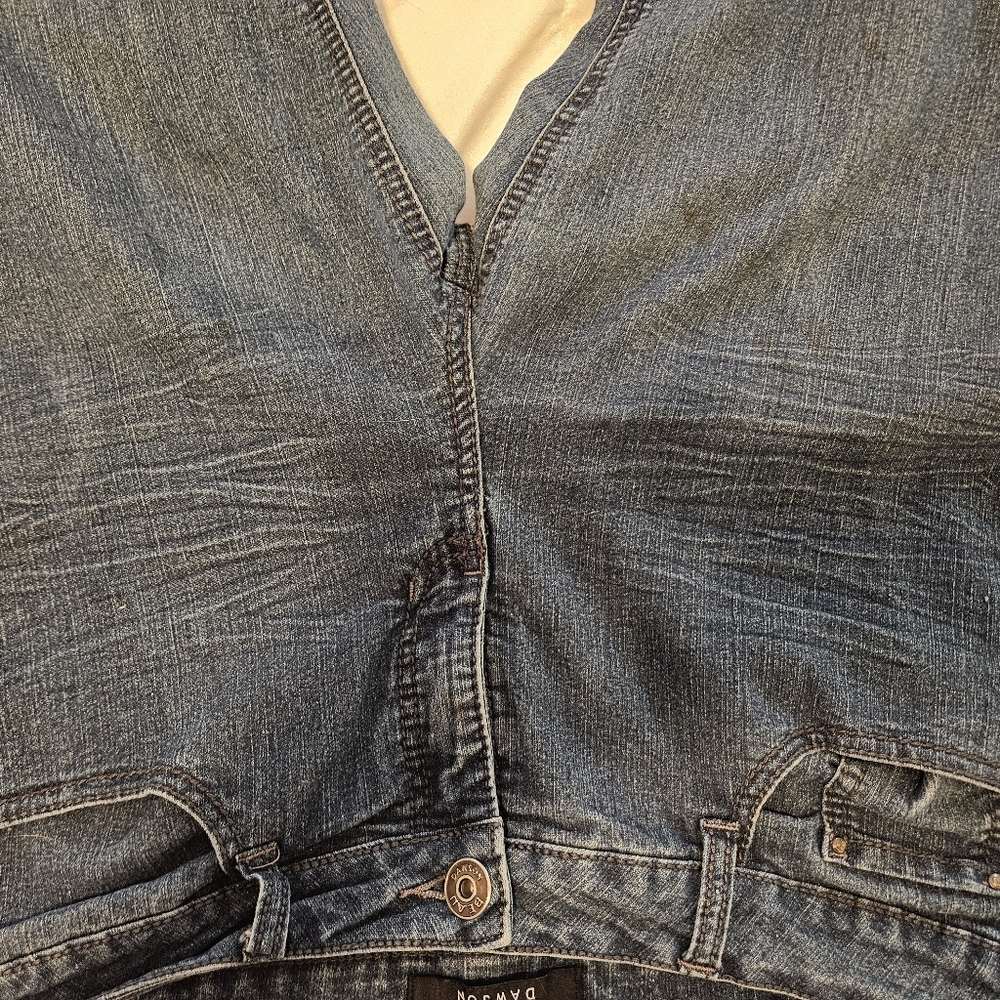 Woman's Blue Jeans - Beau Dawso - Picture 12 of 13